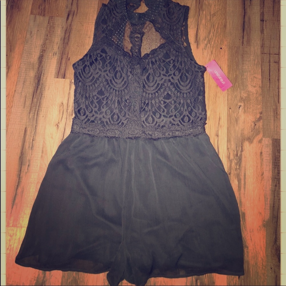 Grey romper NEW without tags